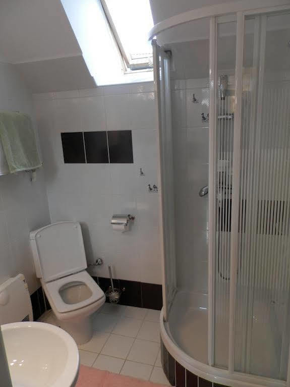Apartment Rent Like - Oberconiowka